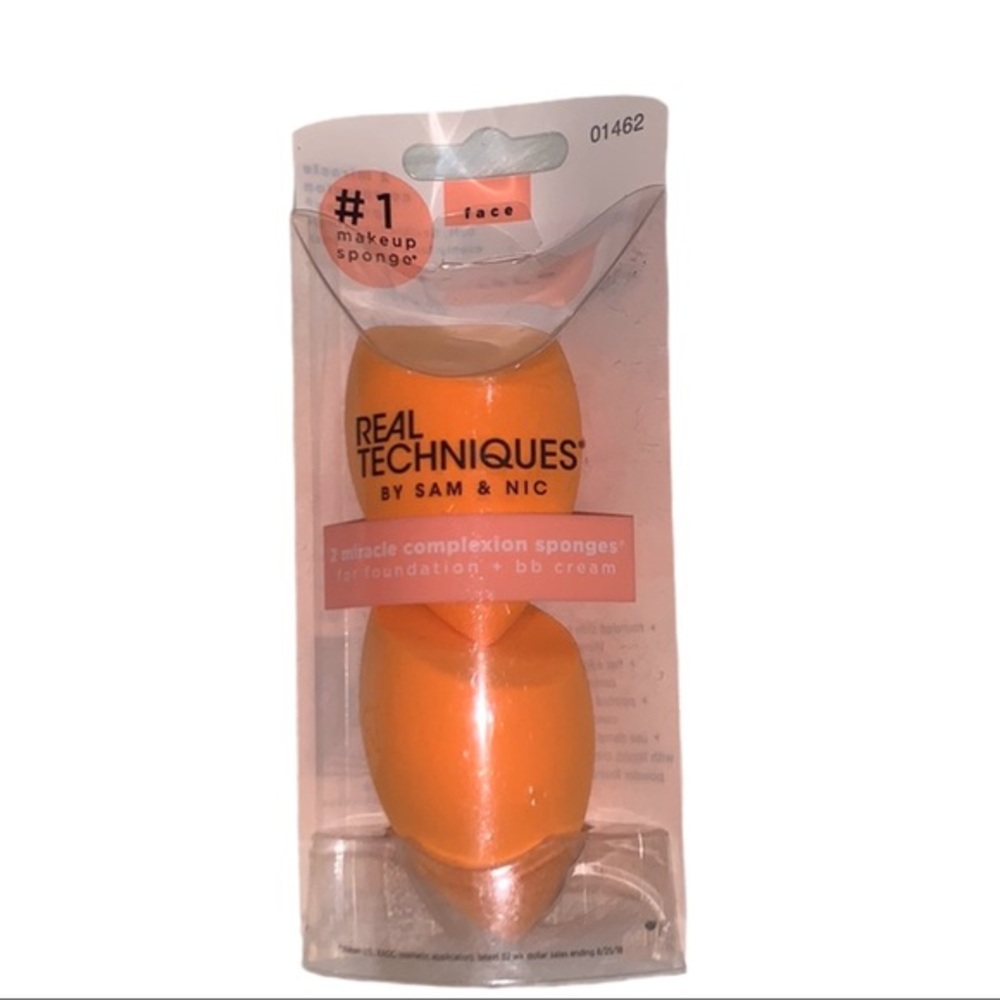 Real Techniques Makeup Foundation Sponge